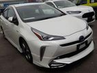 Toyota Prius A Touring Selection 2019