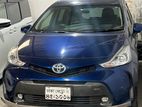 Toyota Prius Alfa 7 Seater 2016