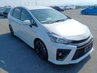 Toyota Prius Alpha 2020