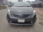 Toyota Prius Alpha 7 Seat 2014