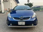Toyota Prius Alpha G Pkg 7 Seat 2013