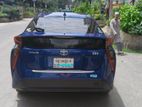 Toyota Prius hybrid 2016
