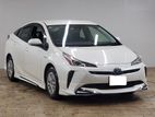 Toyota Prius Hybrid s 2019