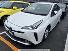 Toyota Prius Hybrid S Pkg Pearl 2019