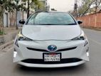 Toyota Prius hybrid super fresh 2015