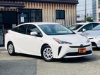 Toyota Prius S 2019