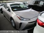 Toyota Prius S 2019