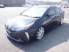 Toyota Prius S BLACK WITH SUNROOF 2019