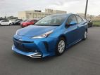 Toyota Prius S (Body kit) 2019