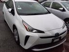 Toyota Prius S Hv Pearl Colour 2021