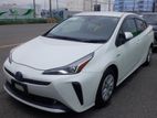 Toyota Prius S Hybrid Pearl (P-4) 2019