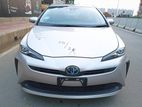 Toyota Prius S LED Package- 2019