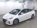 Toyota Prius S Navigation – PHV 2020
