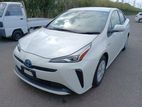 Toyota Prius S PKG 2019