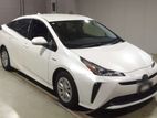 Toyota Prius S pkg 2020