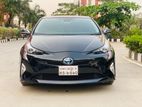 Toyota Prius S plus (Sunroof) 2017