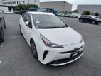 Toyota Prius S- PREMIUM 2020
