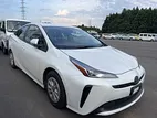 Toyota Prius S Push 4 Grade 2021