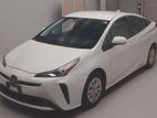 Toyota Prius S READY STOCK 2021