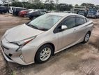 Toyota Prius S SAFETY PLUS 2018