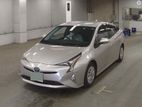 Toyota Prius S Safety Plus 2018
