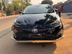 Toyota Prius S SAFETY PLUS 2018