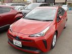Toyota Prius S Safety Plus 2019