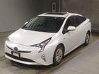 Toyota Prius s safety sunroof 2018
