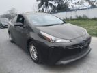 Toyota Prius S Safty Sense-Model- 2020