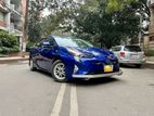 Toyota Prius S touring 2015