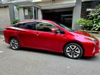 Toyota Prius S Touring 2016