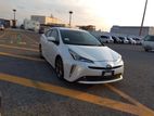 Toyota Prius S-Touring 2020