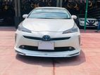 Toyota Prius S TOURING BODY KIT 2019