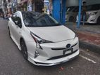 Toyota Prius S Touring- Grade_ 4 2018