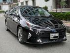 Toyota Prius S touring Package 2017