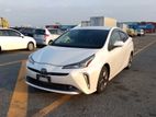 Toyota Prius S Touring Pearl 2020