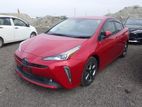 Toyota Prius S TOURING RED 2021