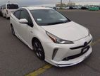 Toyota Prius S Touring Sel. Pearl 2020
