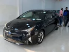 Toyota Prius S Touring Selection 2018
