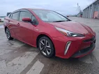 Toyota Prius S Touring Selection 2019