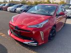 Toyota Prius S-Touring Selection 2019