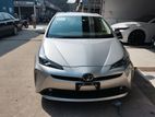 Toyota Prius S Touring Selection 2020