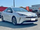 Toyota Prius S Touring Selection 2020