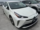 Toyota Prius S Touring Selection 2020
