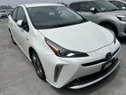 Toyota Prius S-Touring Selection 2020