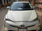 Toyota Prius WX50 2016