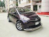 Toyota Ractis X 2012