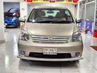 Toyota Raum 1 door power 2005