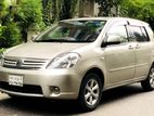 Toyota Raum 2006