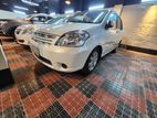 Toyota Raum G 2004